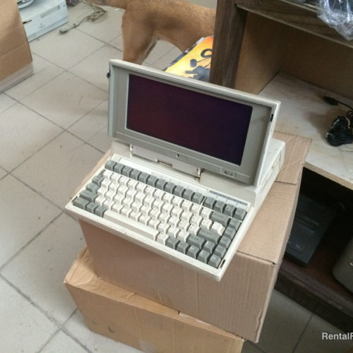 Computer portatili anni '80-'90 bianco