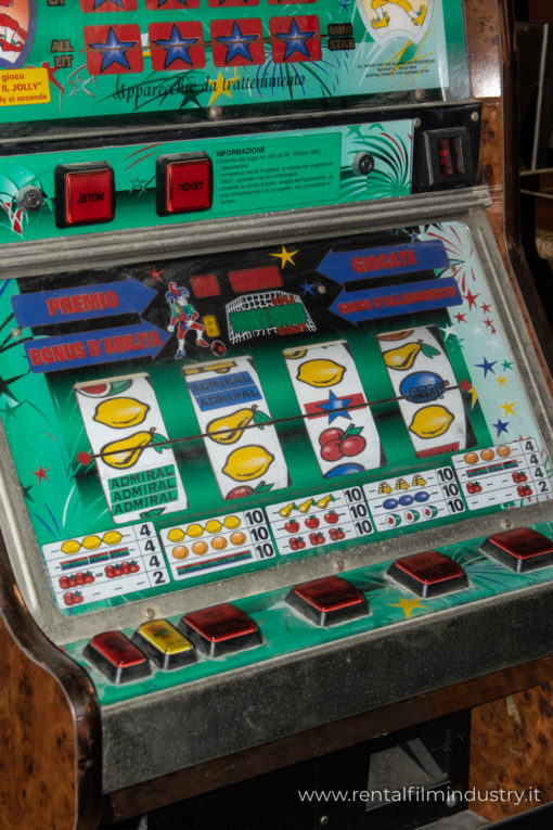 Slot machine anni '80 dettaglio